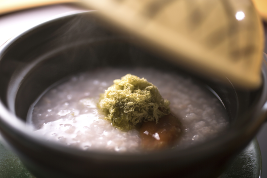 ■十六穀粥■ミネラルを豊富に含む　優しい味わい