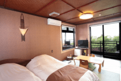 203　信楽焼き露天風呂　（室内）