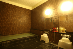 大浴場の一例（※21時以降は貸切風呂となります）