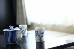 茶器も一部屋ごとに違います