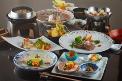 A5ランク以上の伊予牛やブランド肉のステーキをご提供