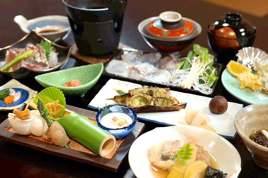 梅膳の夕食一例です。