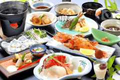 竹膳夕食の一例です。料理内容は季節や仕入れ状況により変更となる場合がございます。