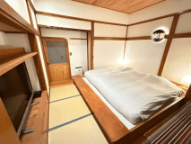 月山　ベッドルーム（シモンズ）