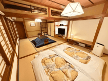 ７号室　１２月〜３月『こたつ』