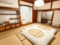３号室　寝室１０帖（最大６名様までお泊まりいただけます）
