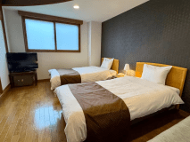 【和洋室シャワールーム＆洗面・トイレ付き】ストリート側　【禁煙ルーム】