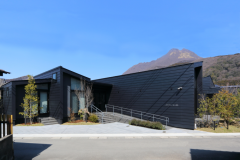 玉の湯別館「STAY玉の湯」ロングステイ                                            ご滞在3泊以上で割引実施 由布院玉の湯別館「STAY玉の湯」に3泊から最大30泊までお泊りいただける プランです。お食事提供はございません。 玉の湯別館「STAY玉の湯」ロングステイ                                            ご滞在3泊以上で割引実施 由布院玉の湯別館「STAY玉の湯」に3泊から最大30泊までお泊りいただける プランです。お食事提供はございません。