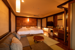 Japanese Style Room with Bed and Terrace (36 sq.m)