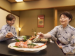 さぁ～て、どこから食べようかな