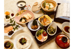 【一泊朝食・チェックイン22時まで】体に心に美味しい和朝食＆温泉でごゆっくりどうぞ！