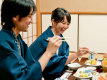 ゆっくりとお部屋食をお楽しみください。