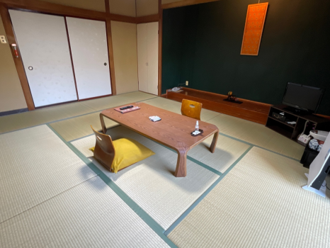 和室10畳（喫煙）床の間向き