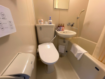 洋室シングルルーム
ユニットバス（洗浄機能付きトイレ）