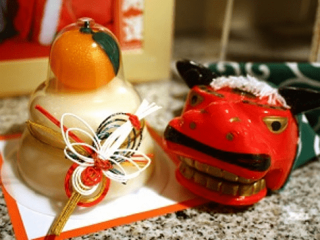 正月獅子舞と鏡餅