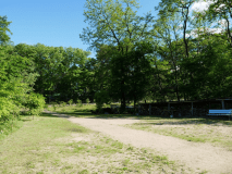 オートキャンプサイト（河川敷）