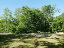 オートキャンプサイト（河川敷）