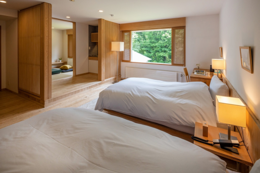 202号室 女性スタッフお薦め、中庭に面した和室付スーペリアツインルーム 202号室 女性スタッフお薦め、中庭に面した和室付スーペリアツインルーム