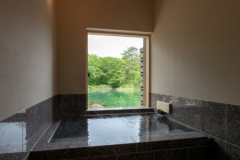 102号室浴室 102号室浴室