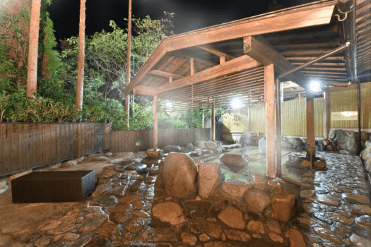 庭園露天風呂：ほたるの湯（男湯）