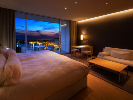 Harbor Suite (Hollywood twin / Royal Terrace Bldg)