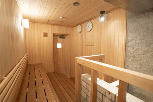 男女共に湯の川温泉初のオートロウリュサウナをご用意しております