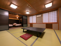 ◆リニューアル和洋室（10畳洋室+15畳和室）◆【禁煙】