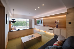 木々を望む露天風呂で、嬉野の風の音に包まれながら過ごす上質な時間。御影石の露天風呂で、良質な嬉野温泉を心ゆくまでお愉しみください。