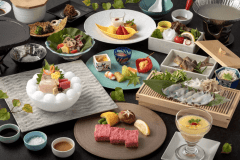当館売筋１位【ブランド佐賀牛付料理長おすすめ上級会席】お献立評価1.佐賀牛2.氷の器のお造り3.スープ鍋※夏のお献立のイメージ