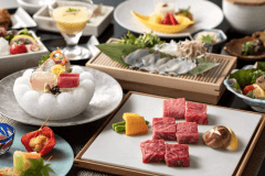 上質牛３種「ブランド佐賀牛」「佐賀県産黒毛和牛」「国産和牛」の食べ比べをご用意しております。