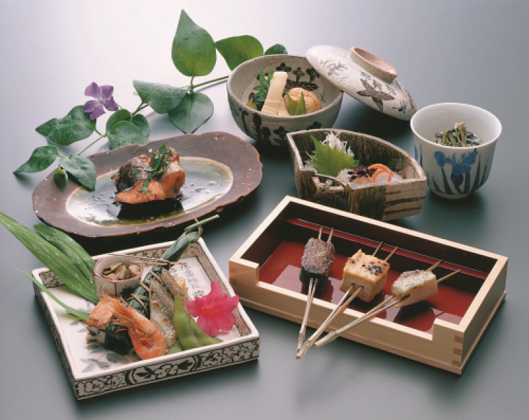 Wind Kaiseki in early summer Wind Kaiseki in early summer
