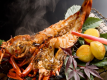 伊勢海老のオニガラ焼きは香ばしいお醤油の香りが食欲をそそります。お刺身に続き人気の調理方法です。