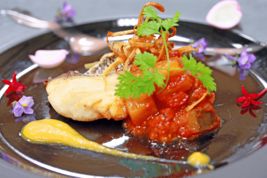 桜鯛のポアレ　＜旬真鯛を和風コースで満喫＞