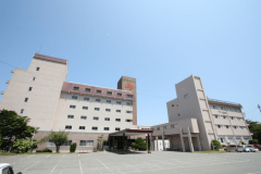 外観　夏の全景