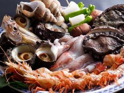 山陰の海の幸　海鮮海賊焼き。※アワビはオプションで追加可能です。
