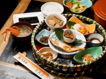 朝食