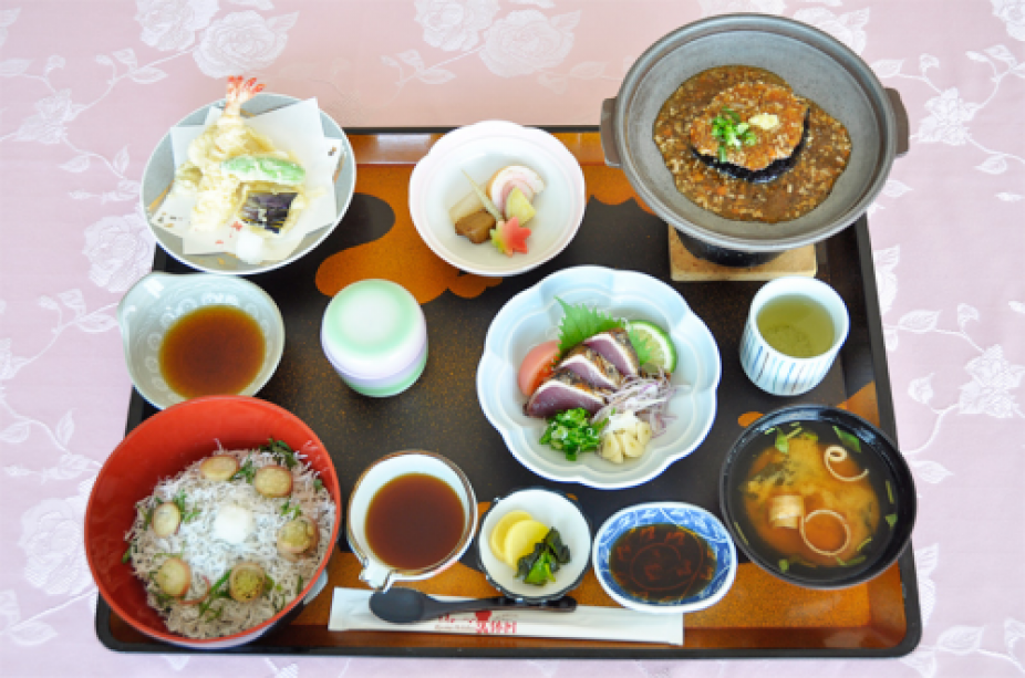 安芸づくしプラン１泊2食【夕食・朝食付】