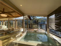 箱根外輪山を望む露天風呂付大型和洋室「相模路」(100㎡)