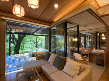 箱根外輪山を望む露天風呂付大型和洋室「萩」(80㎡)