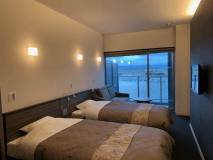 広浦湾側の眺望のツインルーム。