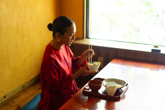 お食事は個室レストランにてご用意。プライベート空間でお楽しみください
