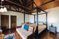 スーペリアＢ－４はキングサイズベッド１台のお部屋です