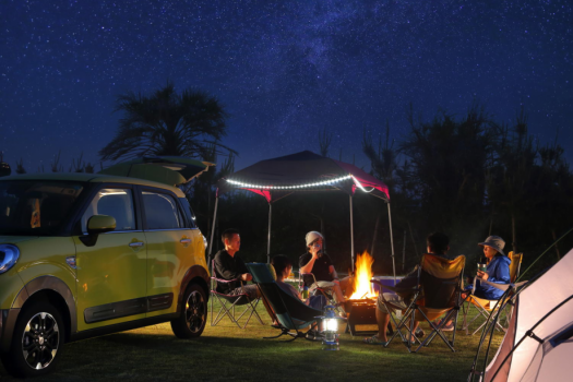 オートキャンプ区画サイトスペース(12ｍ×10ｍ)　※駐車スペース(1台分含む)
※大型のテントと大型のスクリーンテントは
　張れない場合がございますのでご注意ください