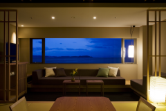 最上階リビングソファー付き和室