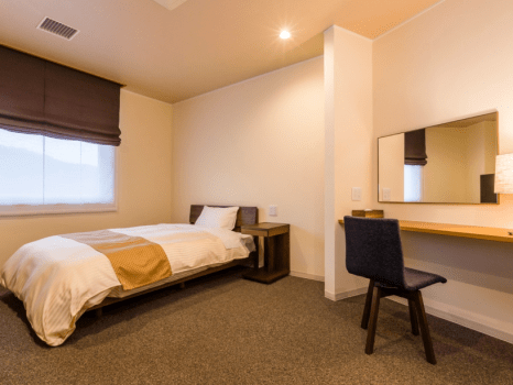 【2023改装】ダブル洋室12畳◆2名利用は1ベッドに2名◆禁煙