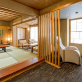 南館和洋室【狭霧】10畳の和室とツインのベットがある寛ぎ空間♪♪高機能のマッサージチェアも!!