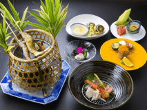 【食事処★贅会席】料理長の匠な技が光る「四季の美食」～心と技を尽くし旬の食材を合わせた至高～