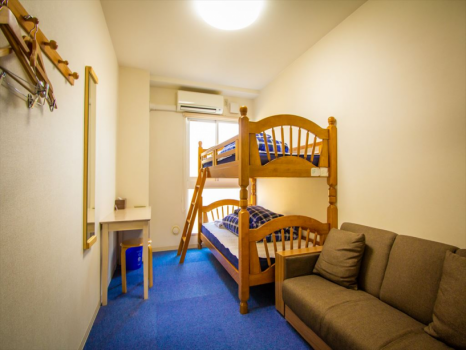Standard Twin Room
Private room for 1-3 people with shared bathroom.
For 3 people , bunk bed + sofa bed. Standard Twin Room
Private room for 1-3 people with shared bathroom.
For 3 people , bunk bed + sofa bed.