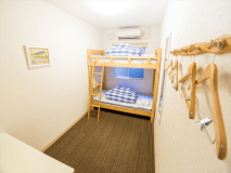 Basic Twin Room
Bunk bed private room for 1-2 people with shared bathroom.