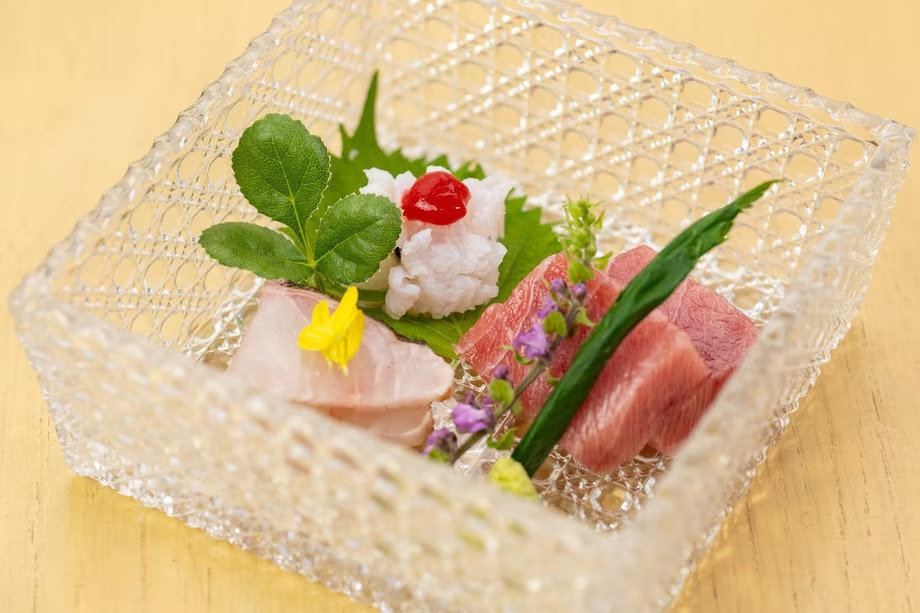 【夕食のみ/ゲストルーム】朝食なしで朝寝坊♪自然と海に囲まれた熱海で、心安らぐひとときを（夕食付）